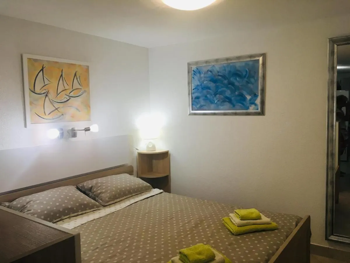Apartment Filipas Cres