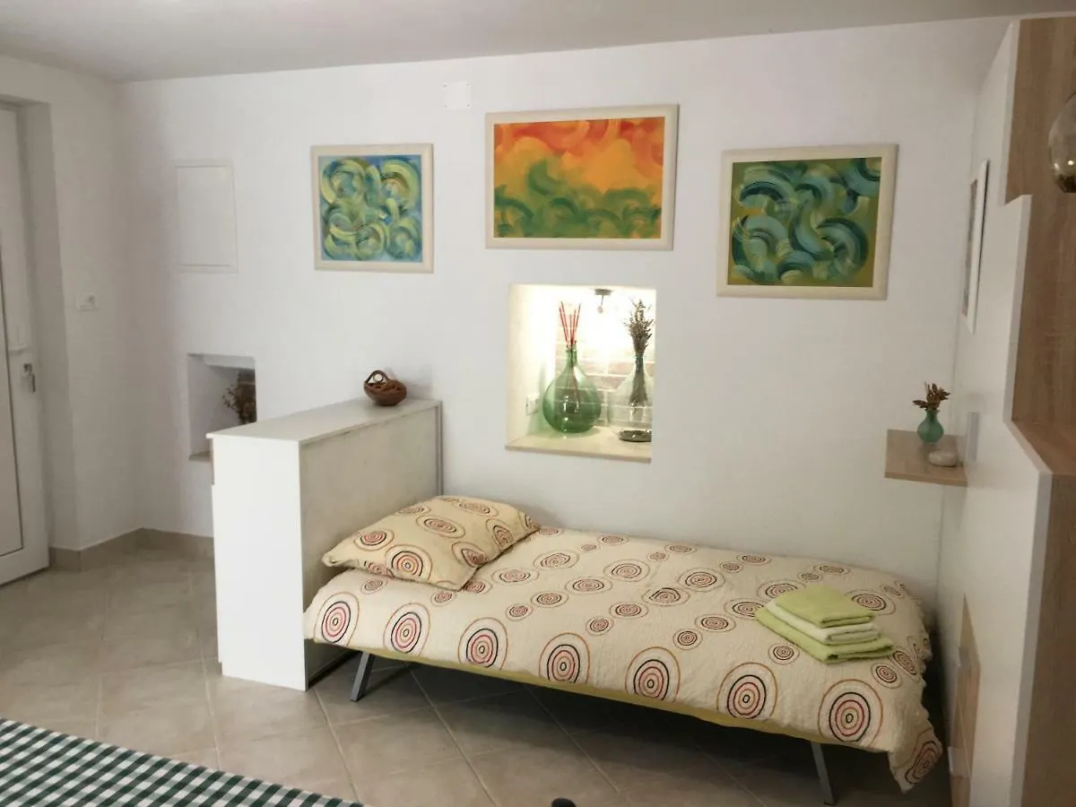 Apartment Filipas Cres